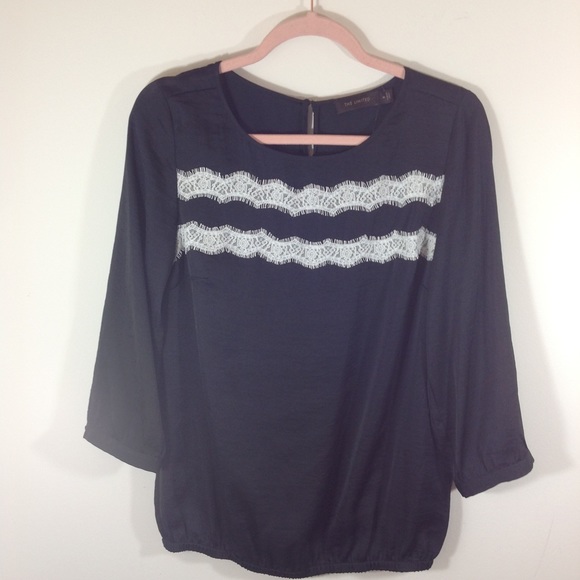 The Limited Tops - NWT The Limited lace 3/4 sleeve blouse